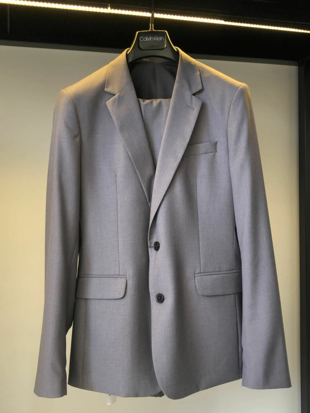 Costume Calvin Klein Essentials Slim Abotoamento Simples Masculino Cinza
