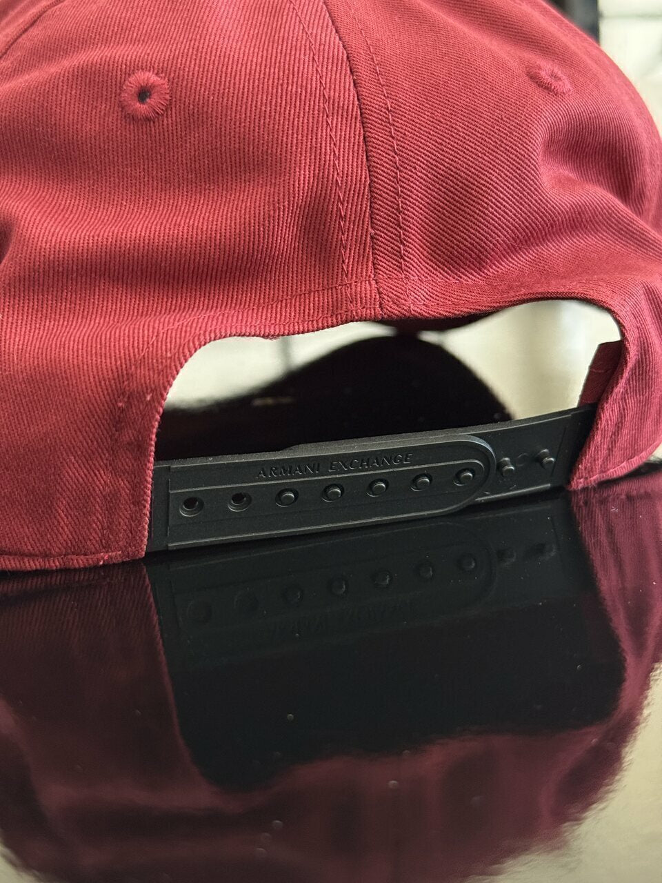 Boné Armani Exchange Logo Assinatura Bordado Relevo Frontal Masculino Bordô
