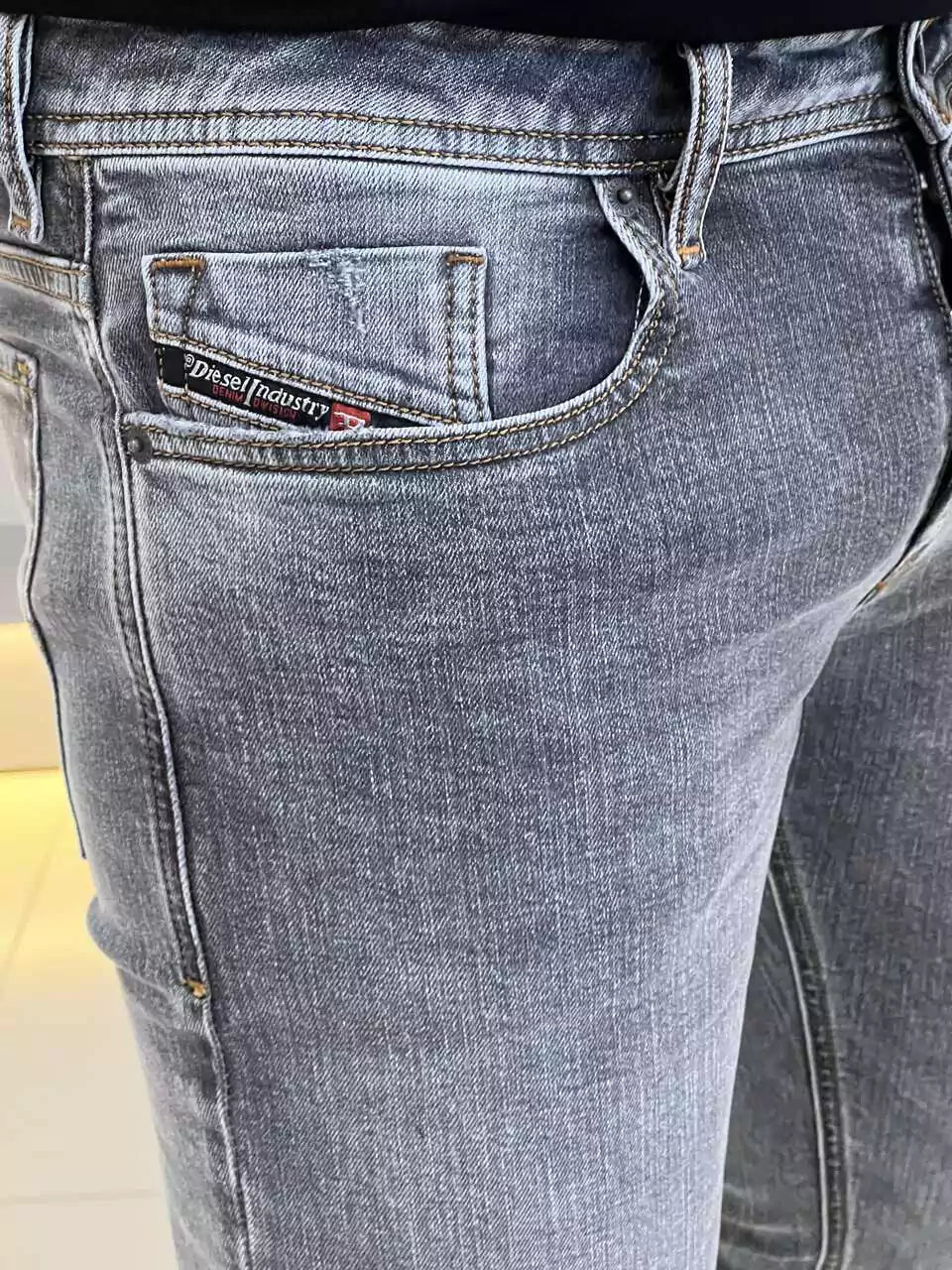 Calça Diesel Sleenker-X Stretch Skinny Masculino Cinza Escuro