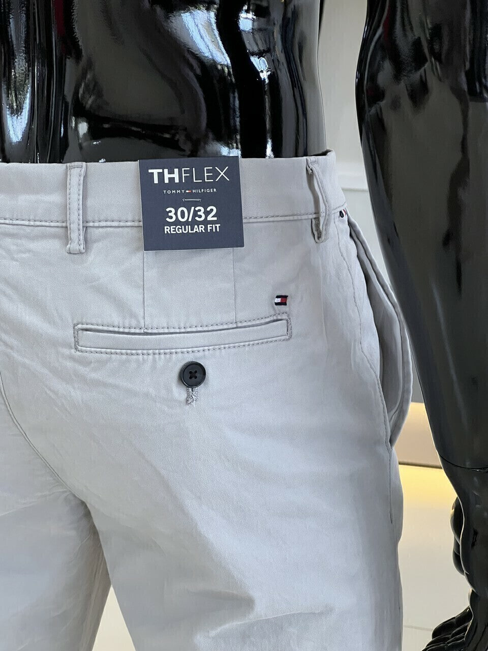 Calça Tommy Hilfiger Sarja Regular Fit Stretch Bolso Faca Masculino Cinza