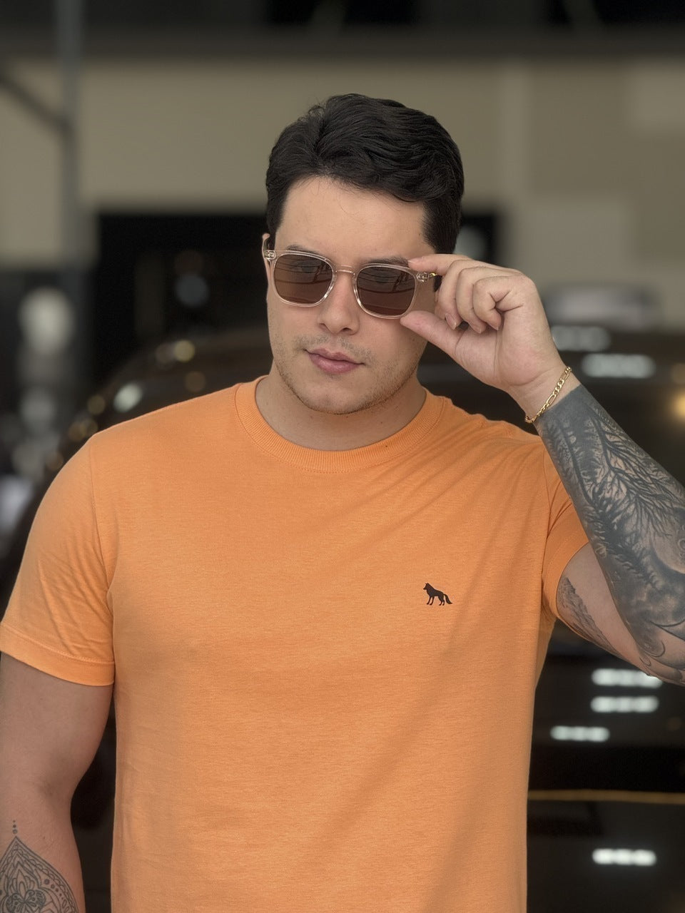 Camiseta Acostamento Lobo nas Costas Masculino