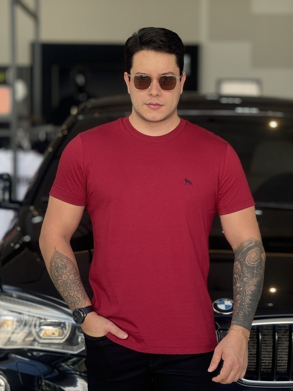 Camiseta Acostamento Lobo nas Costas Masculino