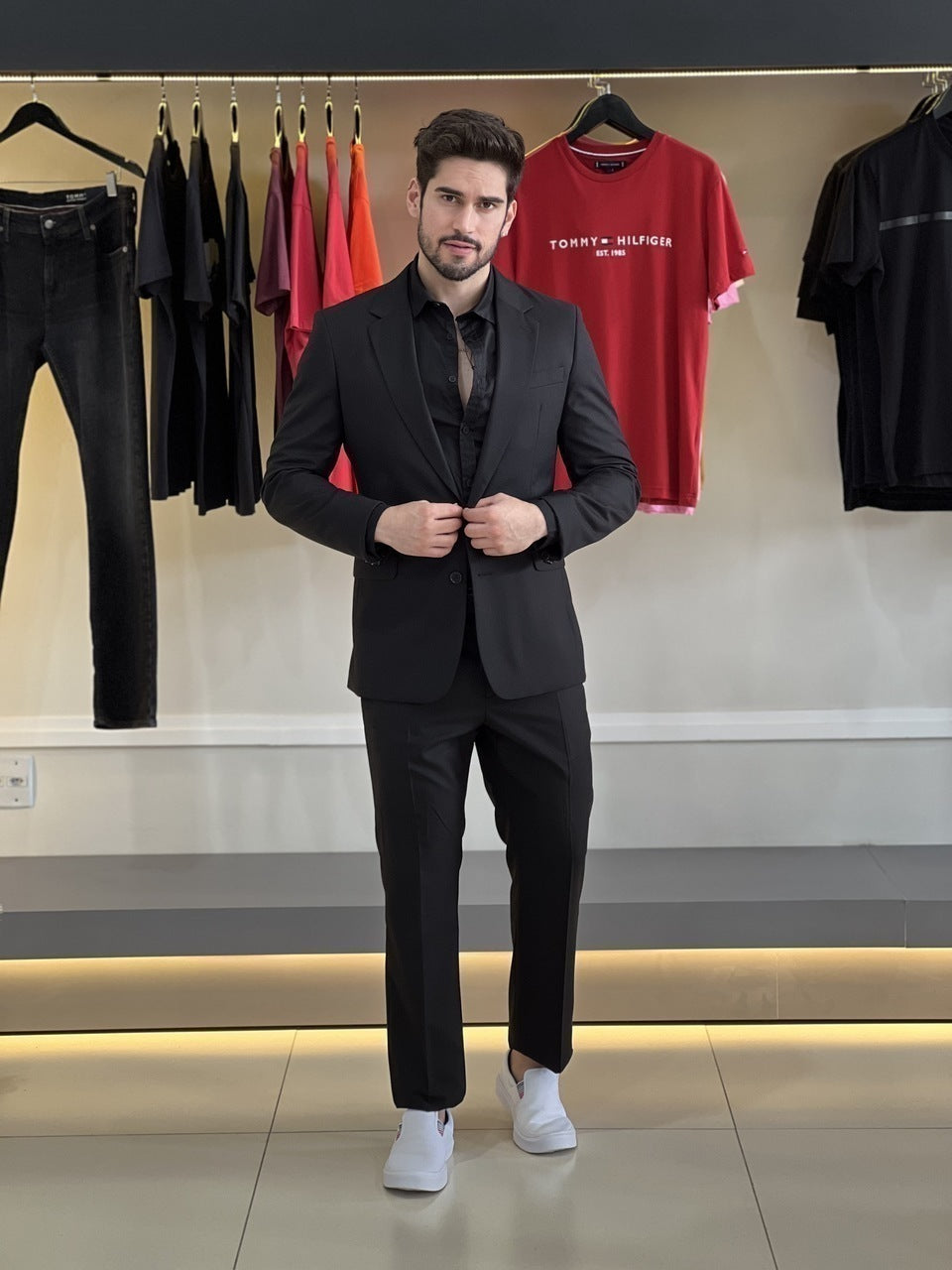 Costume Calvin Klein Essentials Slim Abotoamento Simples Masculino Preto