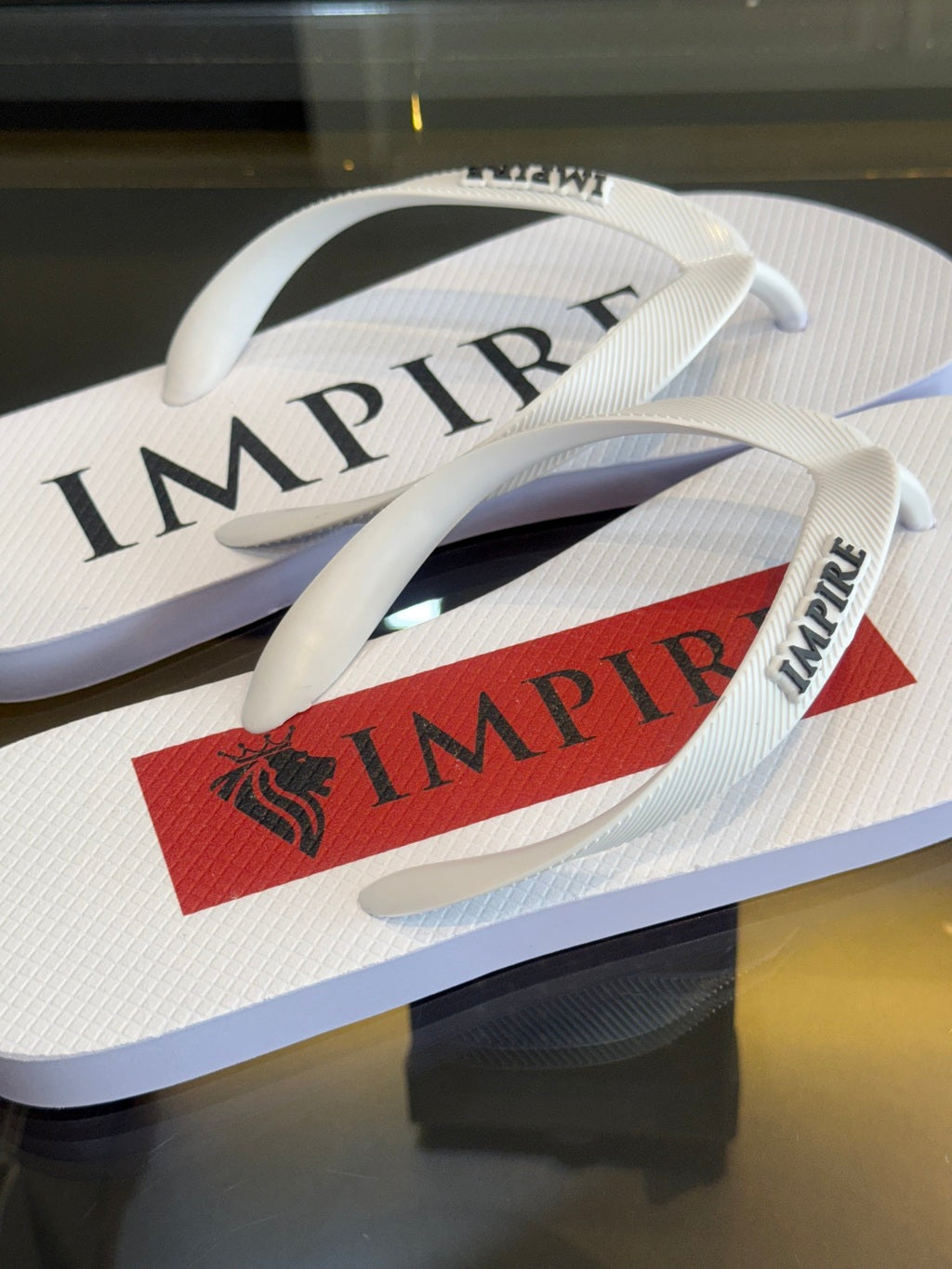 Chinelo Impire Lion e Lettering Assinatura Estampado Masculino