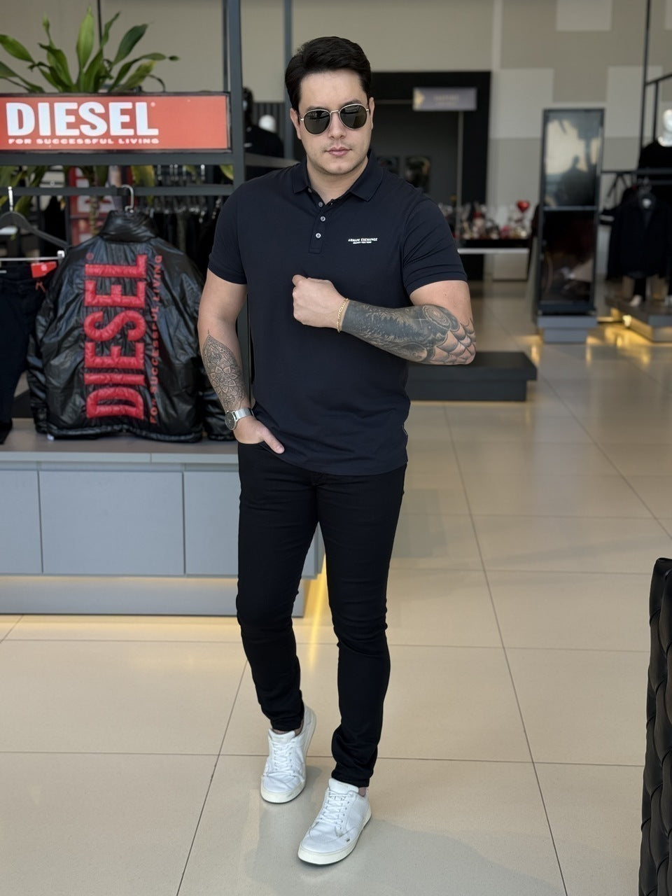 Polo Armani Exchange Lettering Assinatura no Peito Masculino