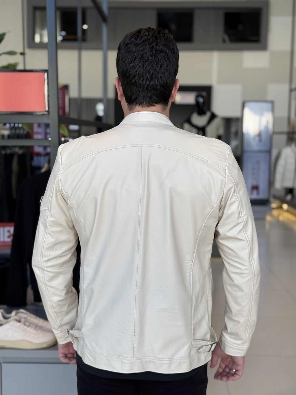 Jaqueta Impire Slim em Couro Pelica Masculino