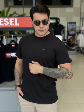 Camiseta Tommy Hilfiger Essential Masculino
