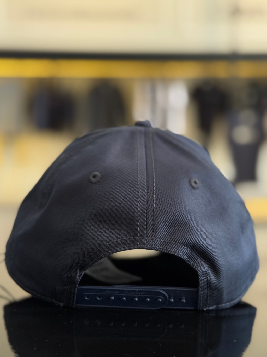 Boné Armani Exchange Logo Frontal Masculino
