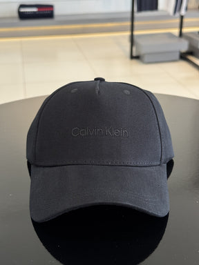 Boné Calvin Klein Logo Bordado Masculino