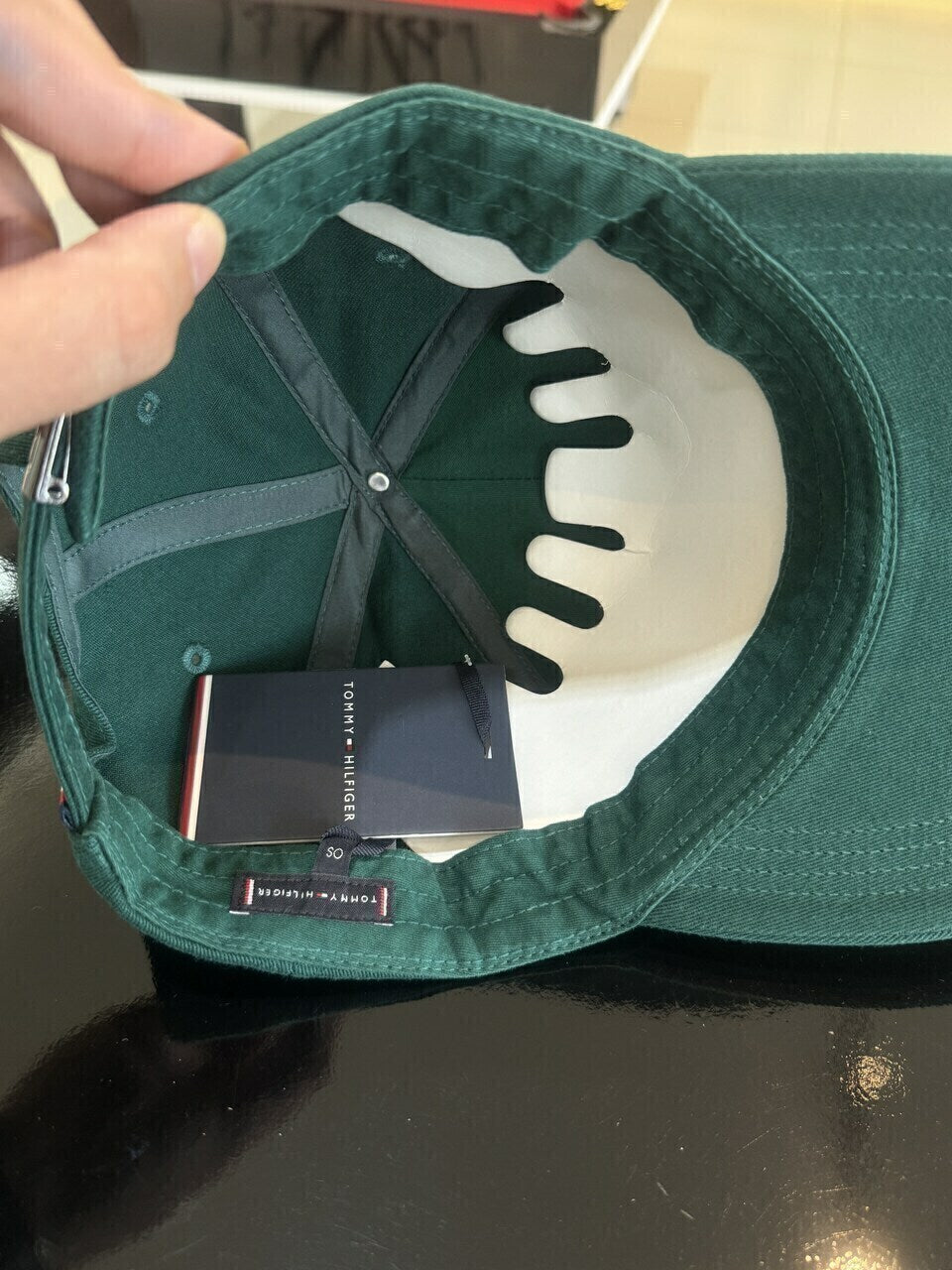 Boné Tommy Hilfiger Logo Bordado Masculino