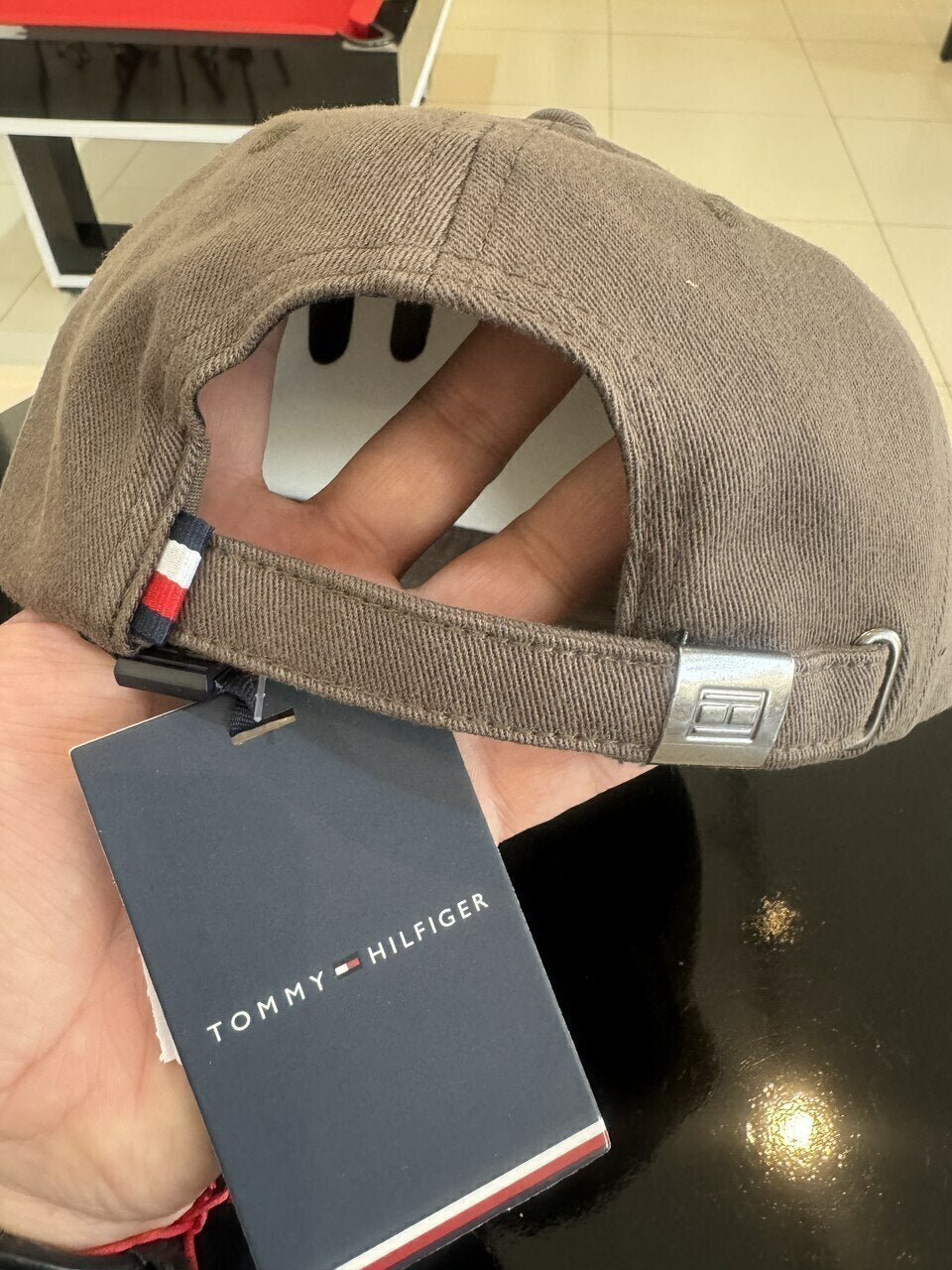 Boné Tommy Hilfiger Logo Bordado Masculino