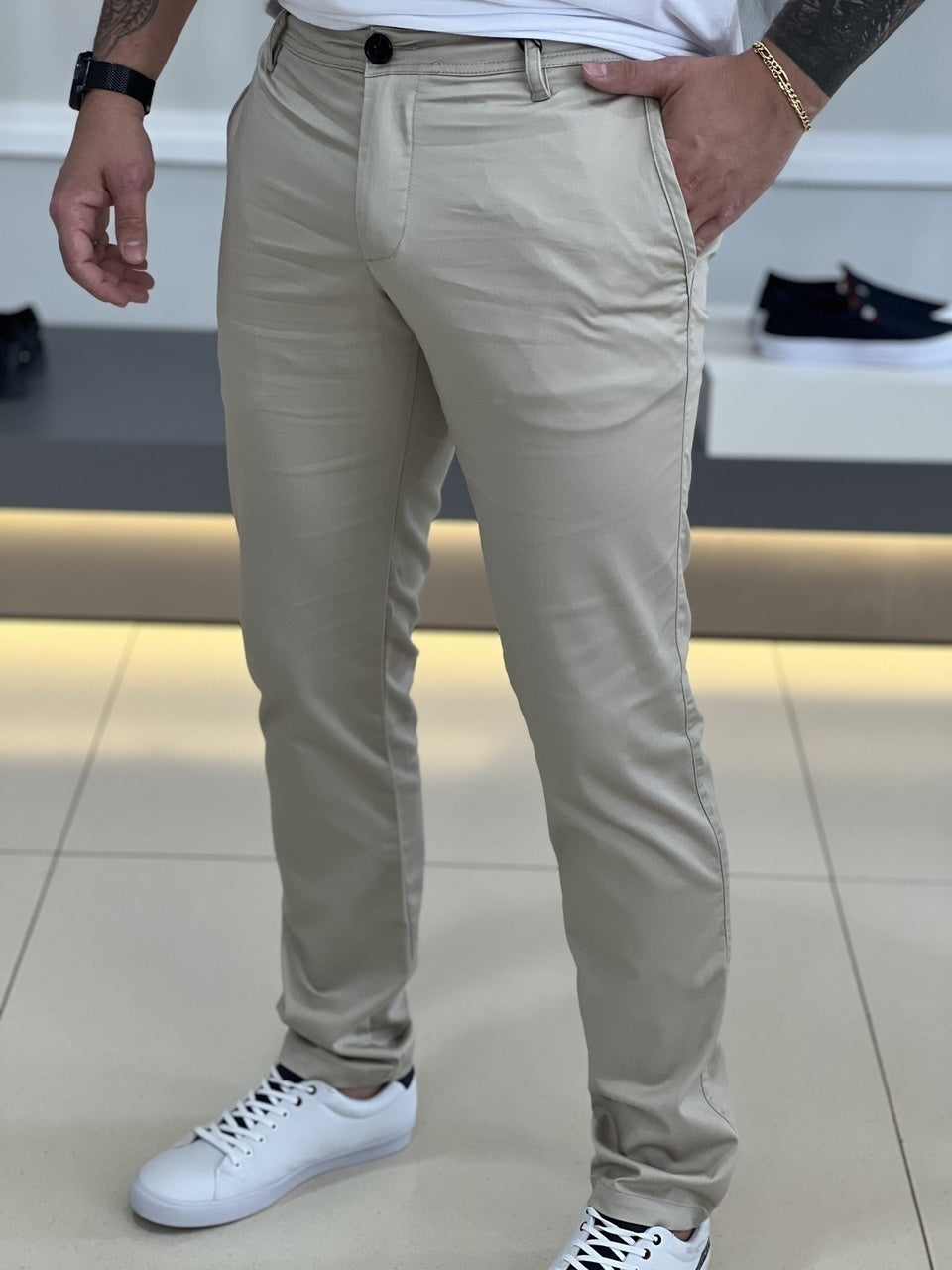 Calça Armani Exchange Slim Alfaiataria 8NZP45ZN1RZ Bege Masculino Bege