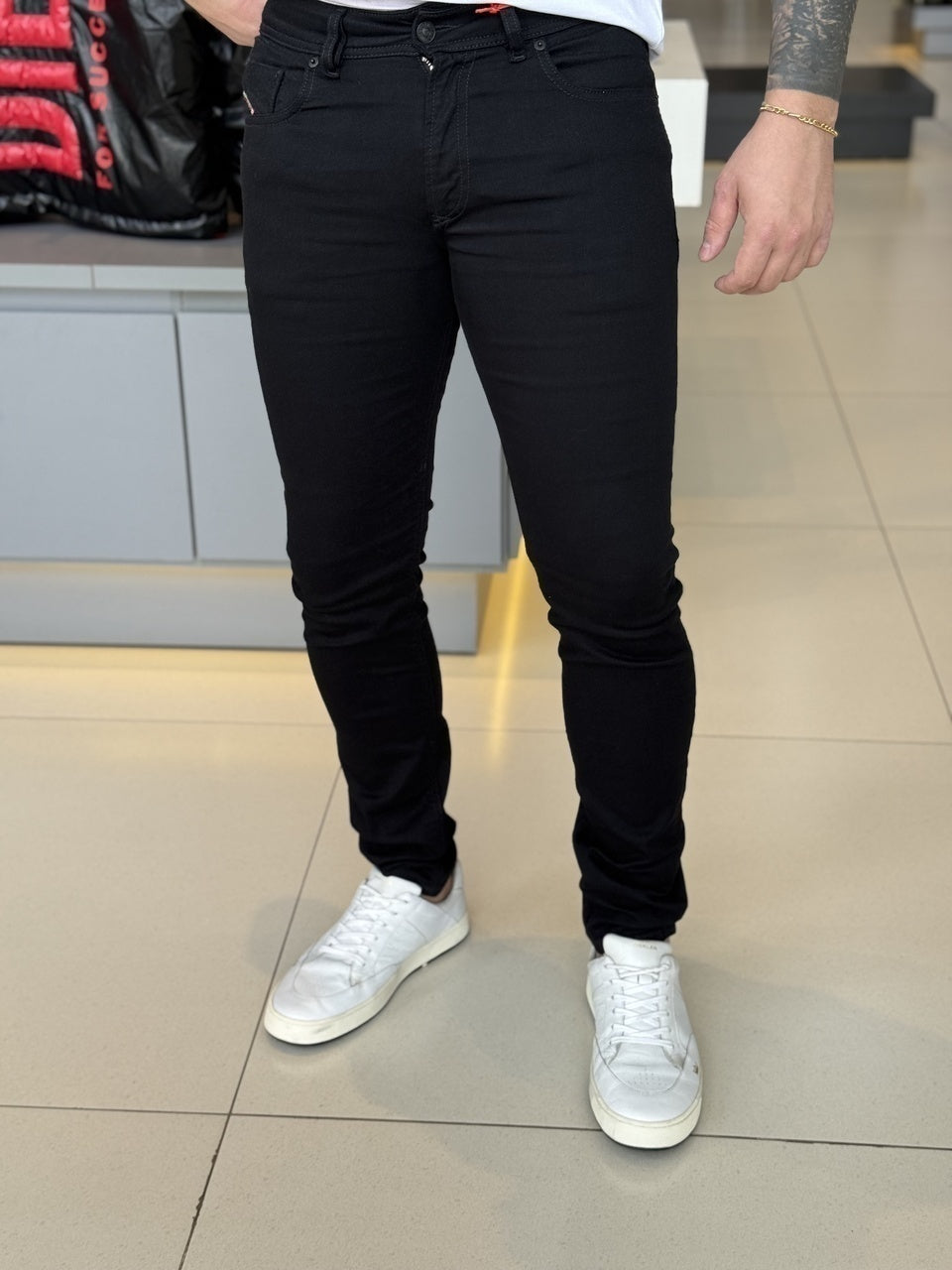 Calça Diesel 1979 Sleenker Masculino