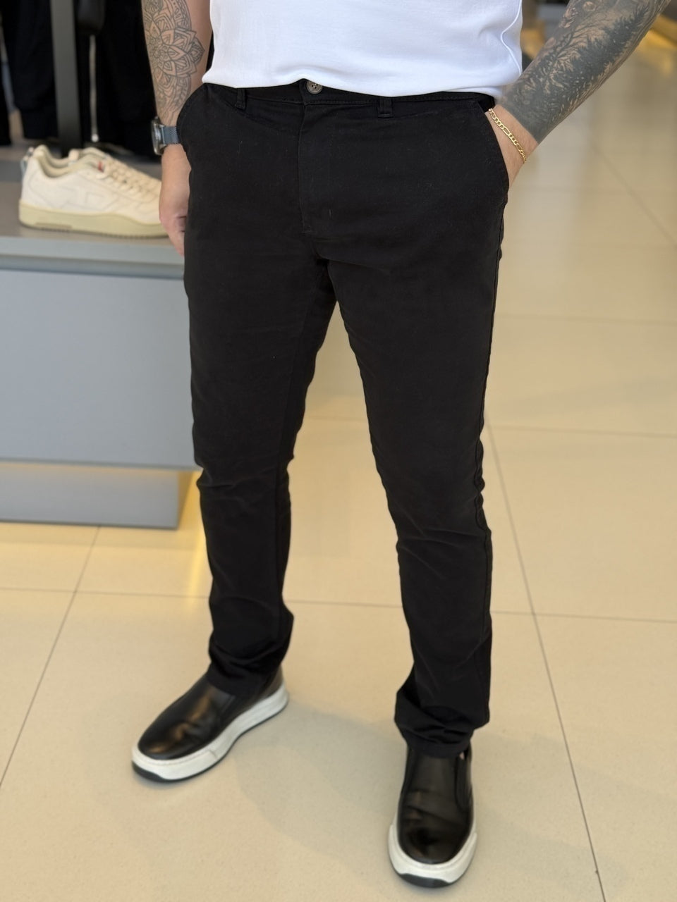 Calça Impire Sarja Casual Regular Masculino