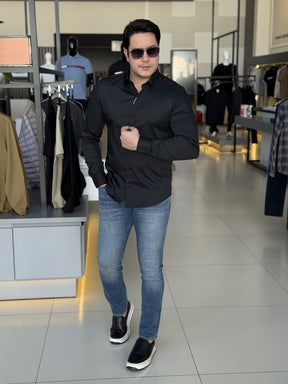 Camisa Calvin Klein Manga Longa Slim Fit CK Bordado Masculino