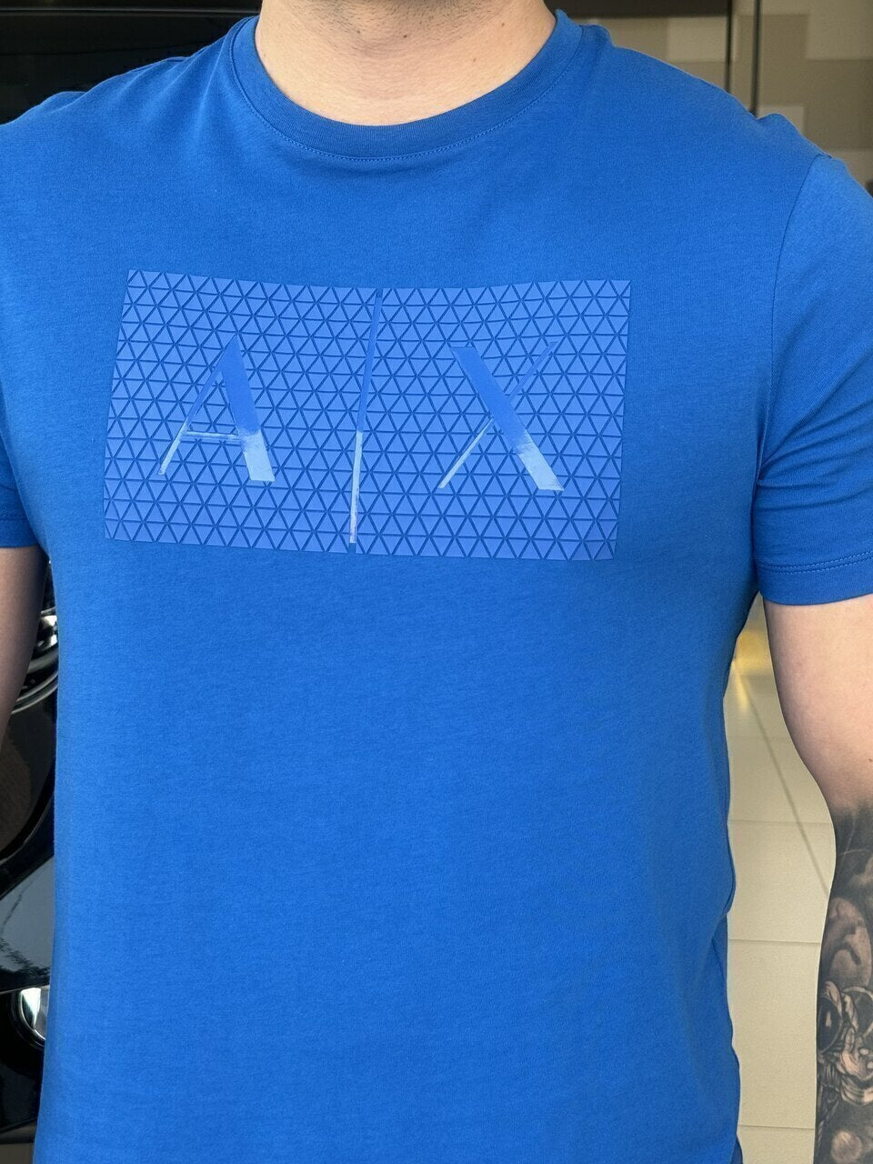 Camiseta Armani Exchange Slim Fit Detalhes Emborrachado Logo Assinatura Masculino