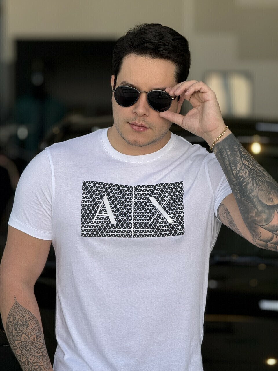 Camiseta Armani Exchange Slim Fit Detalhes Emborrachado Logo Assinatura Masculino
