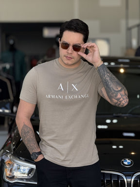 Camiseta Armani Exchange Lettering Assinatura Estampado Masculino