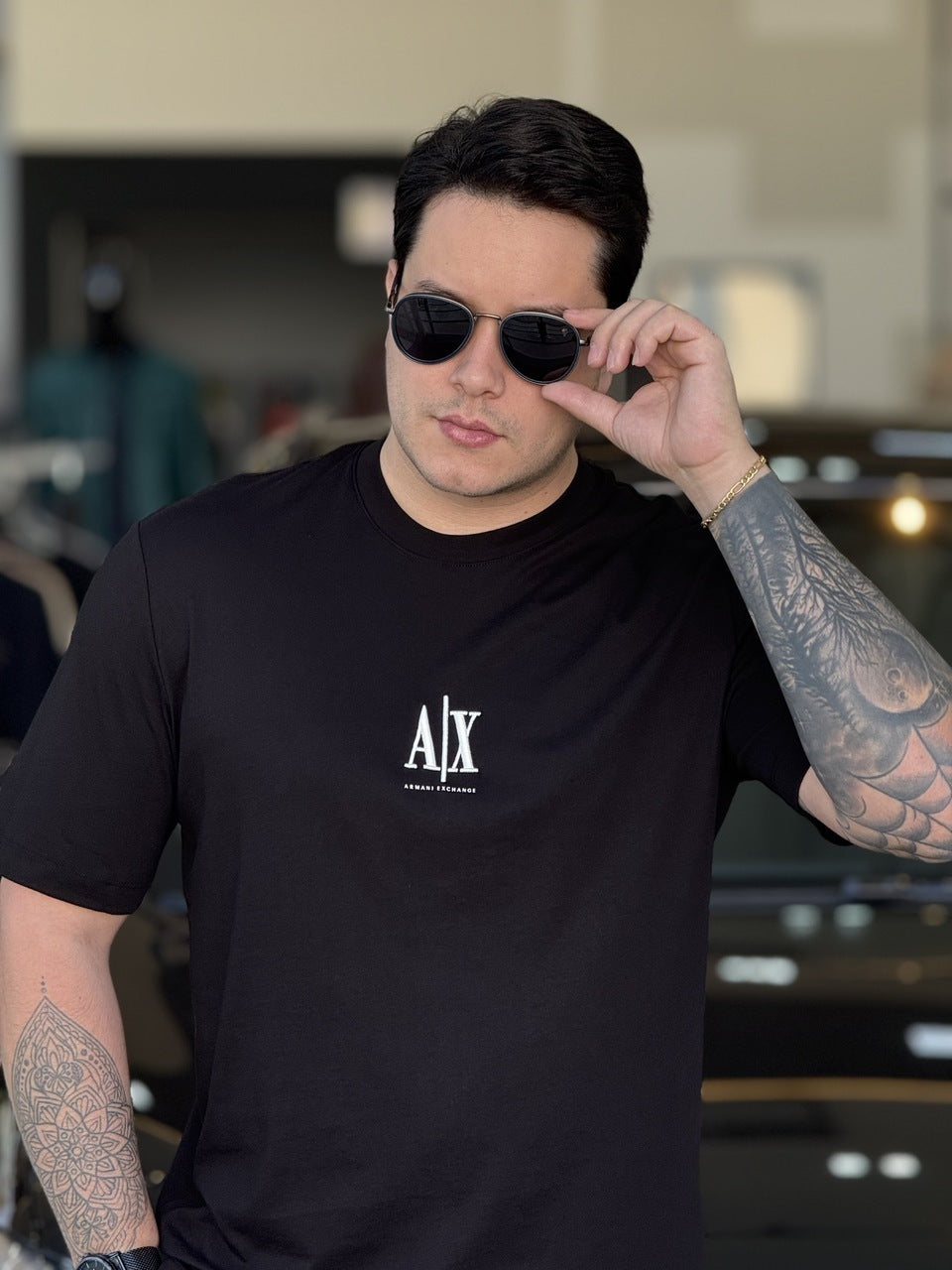 Camiseta Armani Exchange Regular Fit com Logo Bordado Masculino