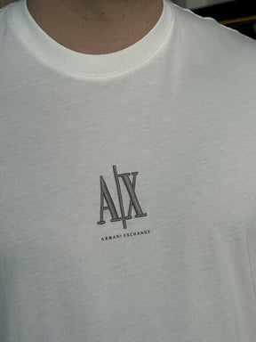 Camiseta Armani Exchange Regular Fit com Logo Bordado Masculino