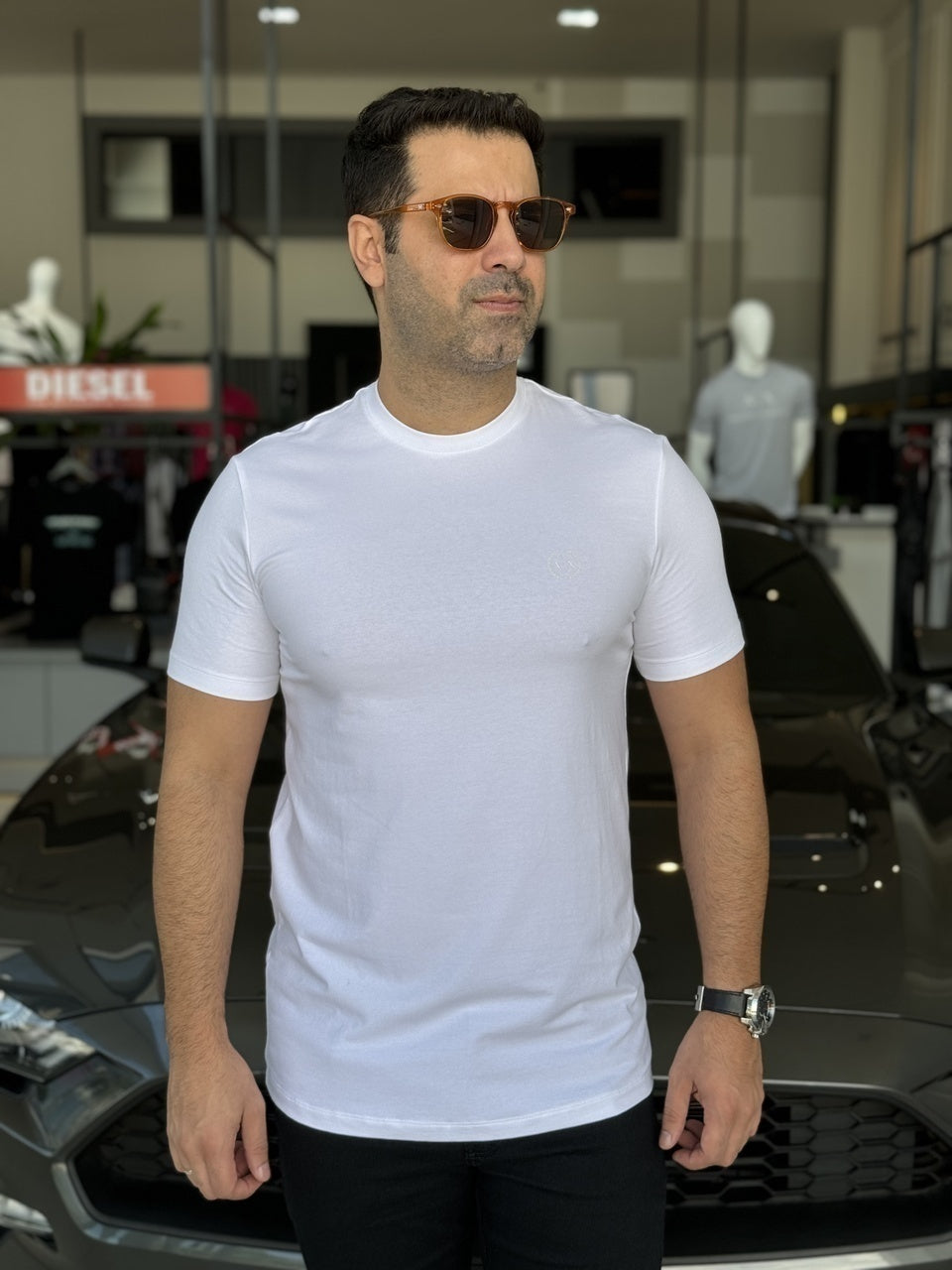 Camiseta Armani Exchange Slim Logo Relevo Masculino