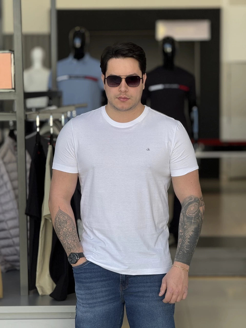 Camiseta Calvin Klein Básica Logo Emborrachado Masculino