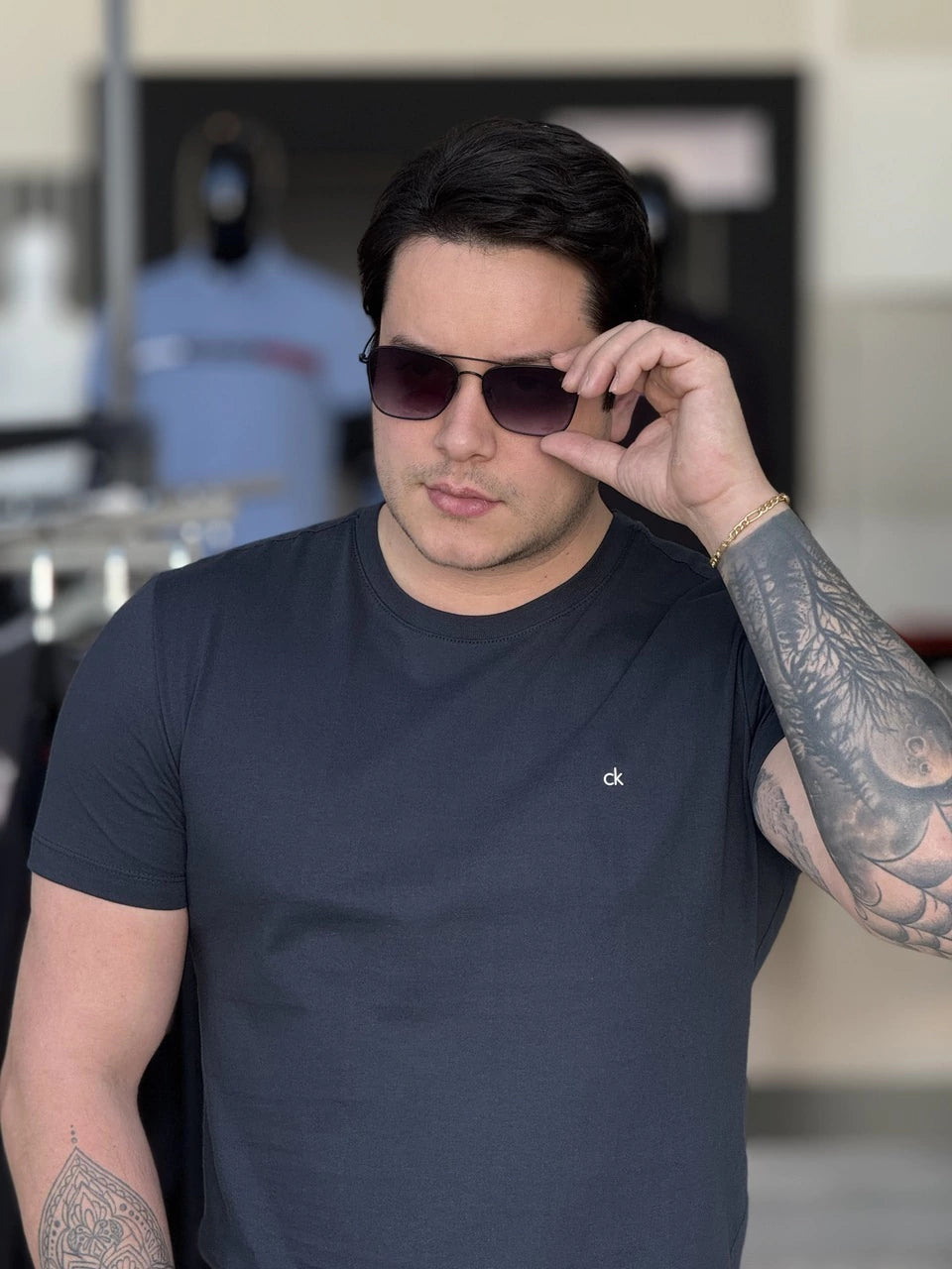 Camiseta Calvin Klein Básica Logo Emborrachado Masculino