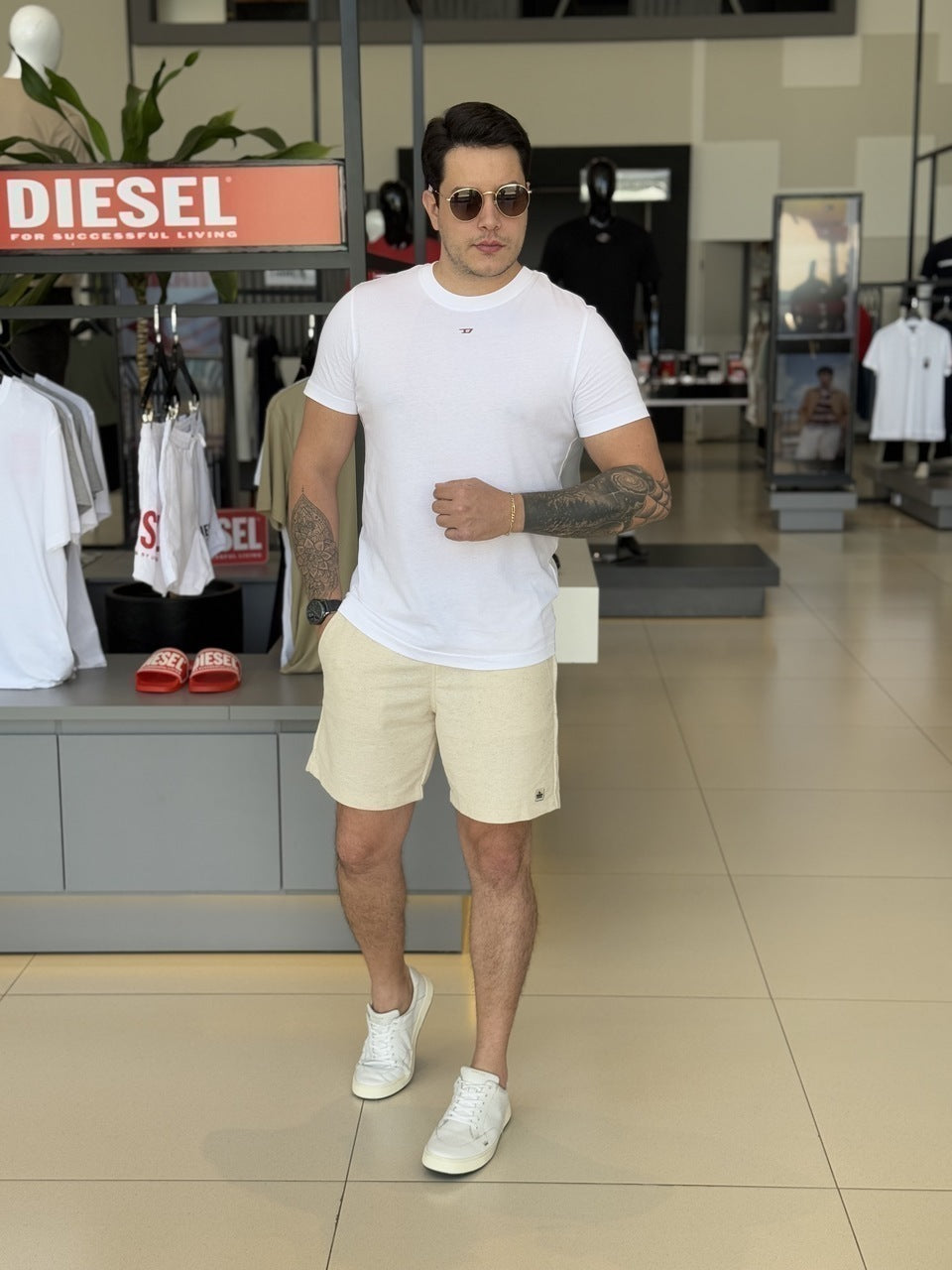 Camiseta Diesel T-Diegor-D Logo Bordado Masculino