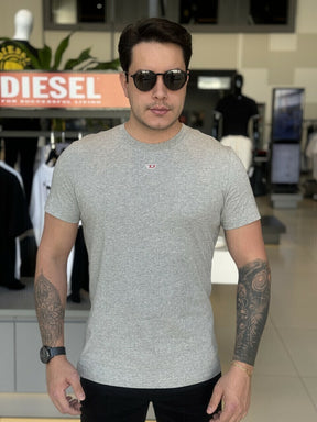 Camiseta Diesel T-Diegor-D Logo Bordado Masculino
