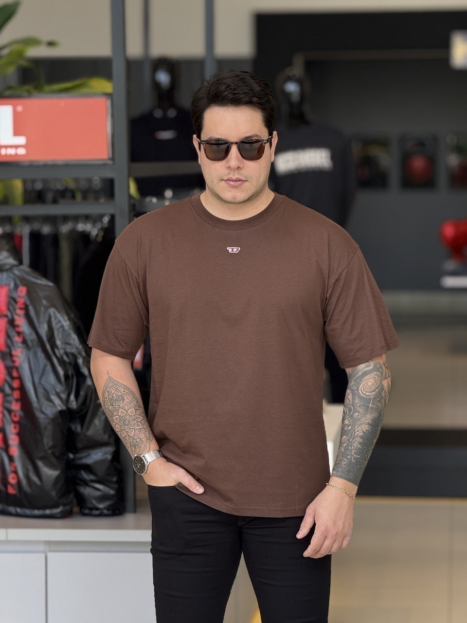 Camiseta Diesel T-Boxt-D Oversized Logo Bordado Masculino