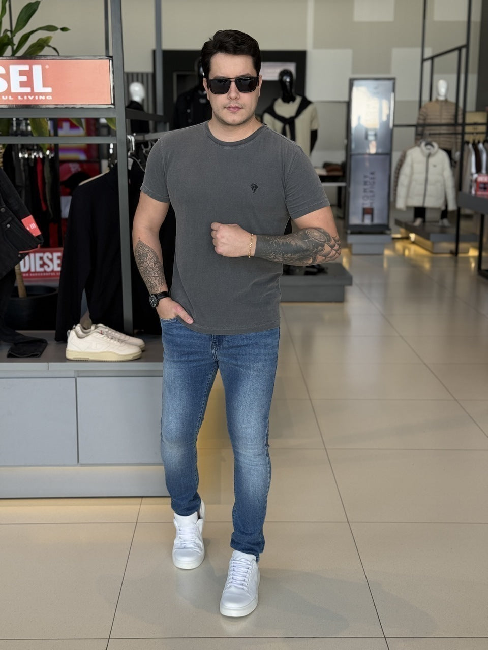 T-shirt Lion Impire Estonada Masculina