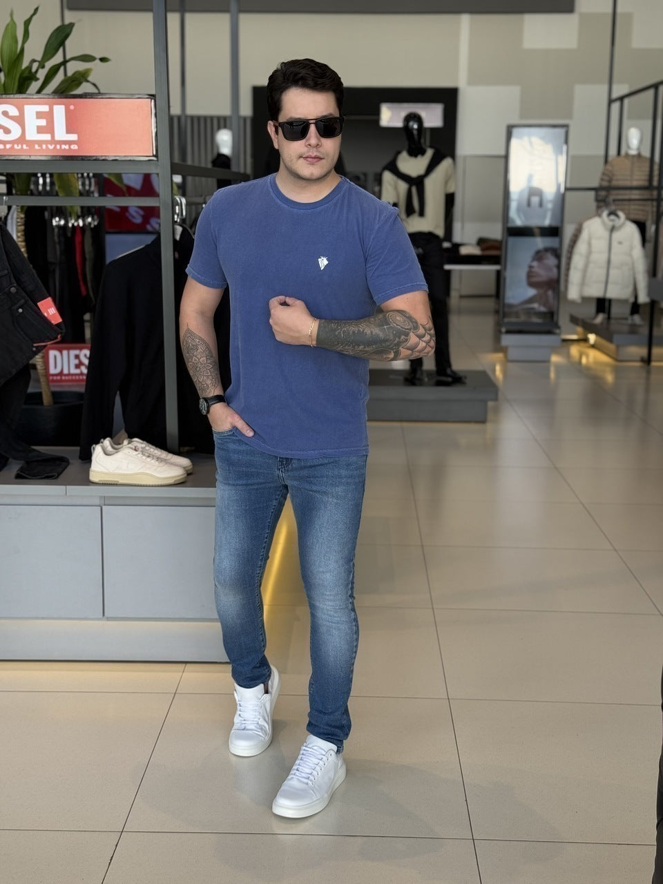 T-shirt Lion Impire Estonada Masculina