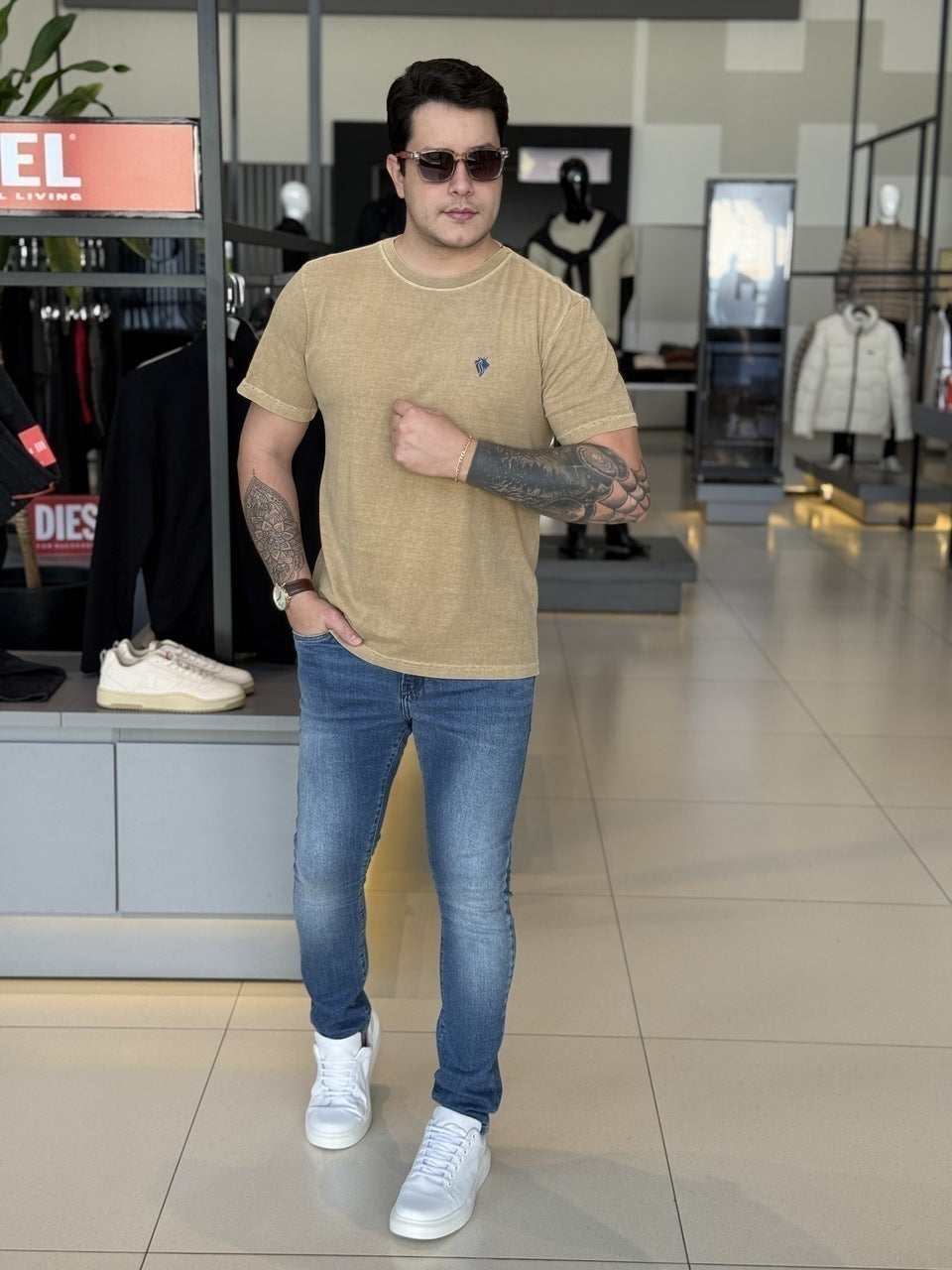 T-shirt Lion Impire Estonada Masculina
