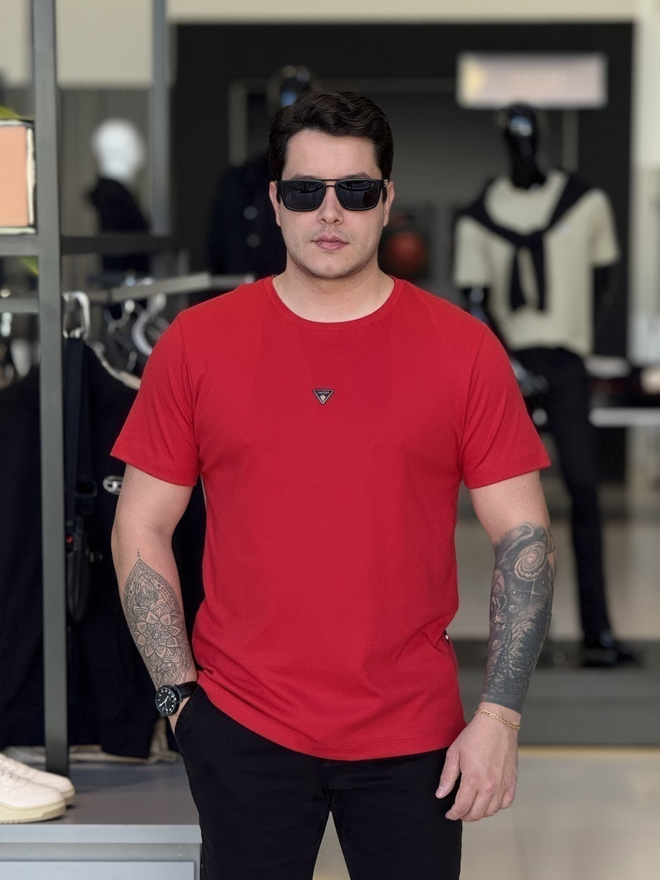 Camiseta Impire Regular Suedine Egípcio Carmim Masculino