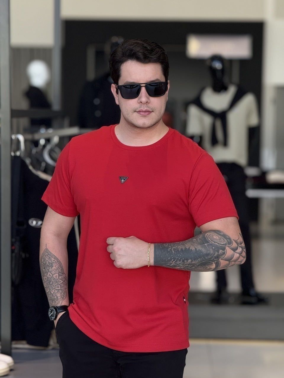 Camiseta Impire Regular Suedine Egípcio Carmim Masculino