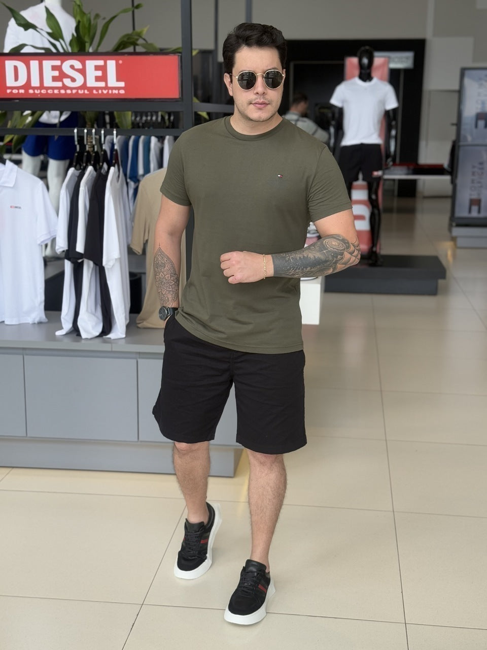 Camiseta Tommy Hilfiger Brand Love Masculino