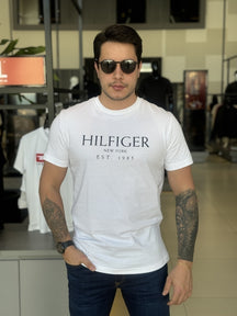 Camiseta Tommy Hilfiger Estampa Frontal Masculino
