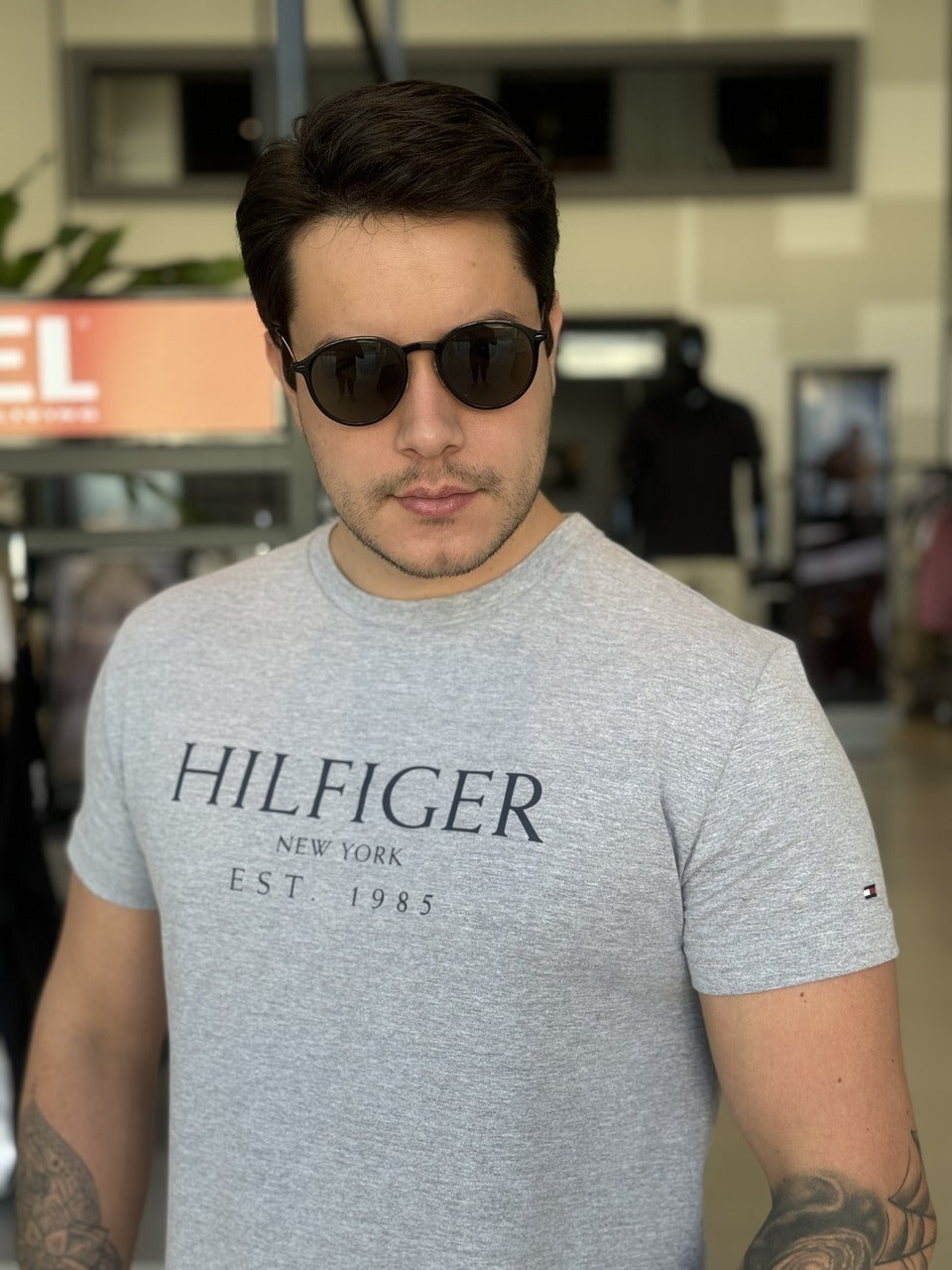Camiseta Tommy Hilfiger Estampa Frontal Masculino