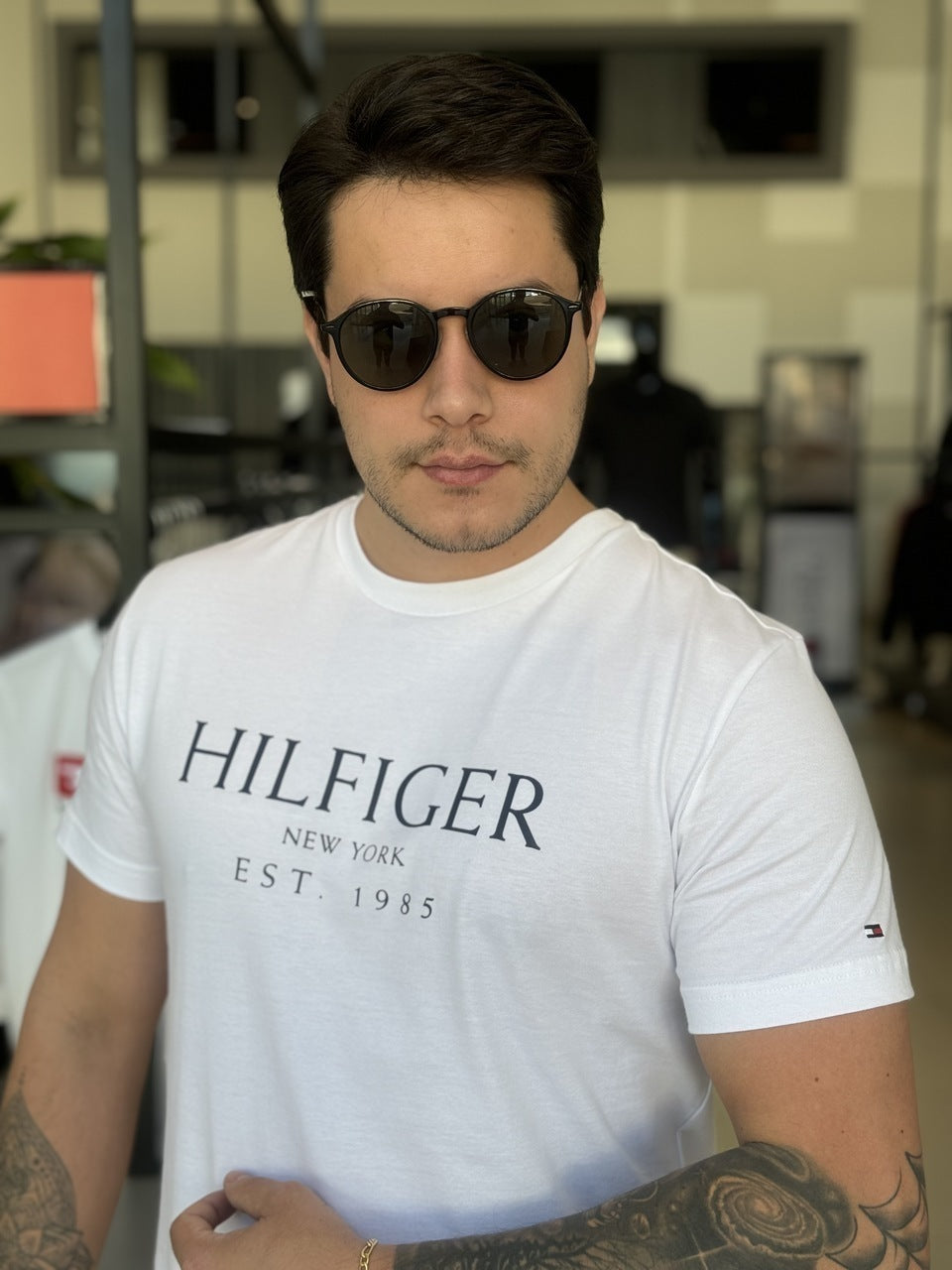 Camiseta Tommy Hilfiger Estampa Frontal Masculino