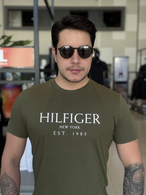 Camiseta Tommy Hilfiger Estampa Frontal Masculino