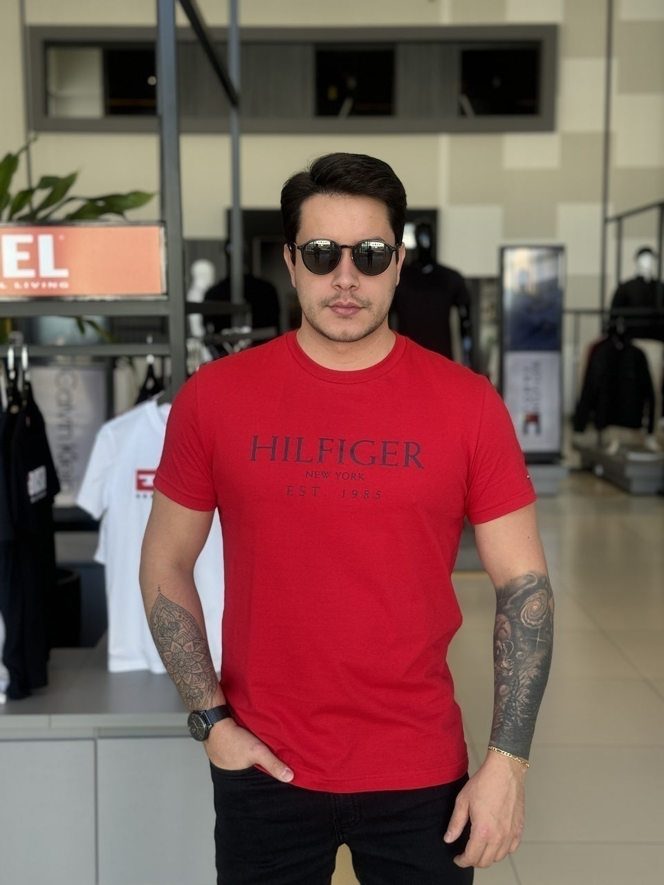 Camiseta Tommy Hilfiger Estampa Frontal Masculino