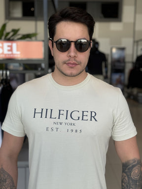 Camiseta Tommy Hilfiger Estampa Frontal Masculino