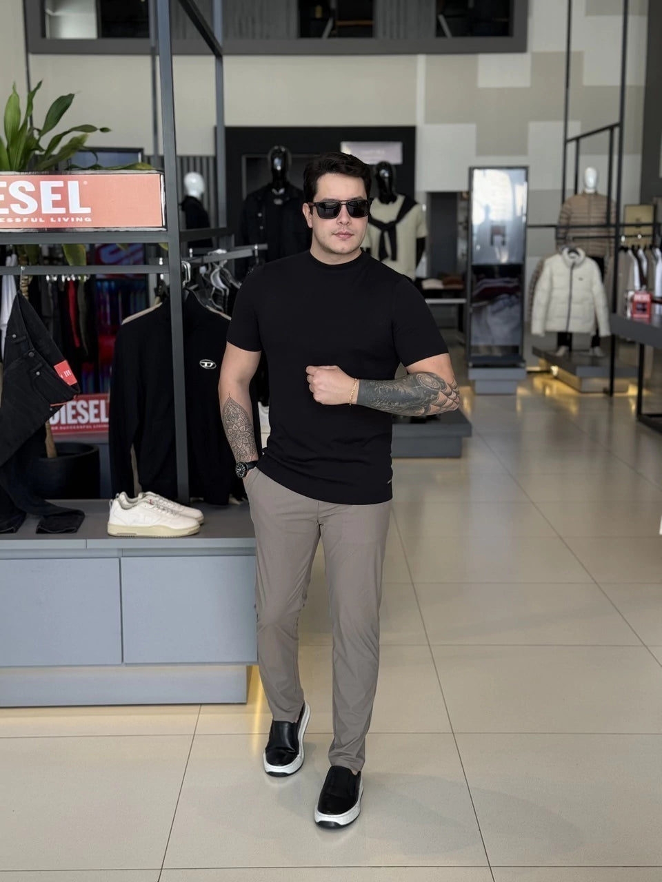 Camiseta Impire Tricot Lisa Masculino