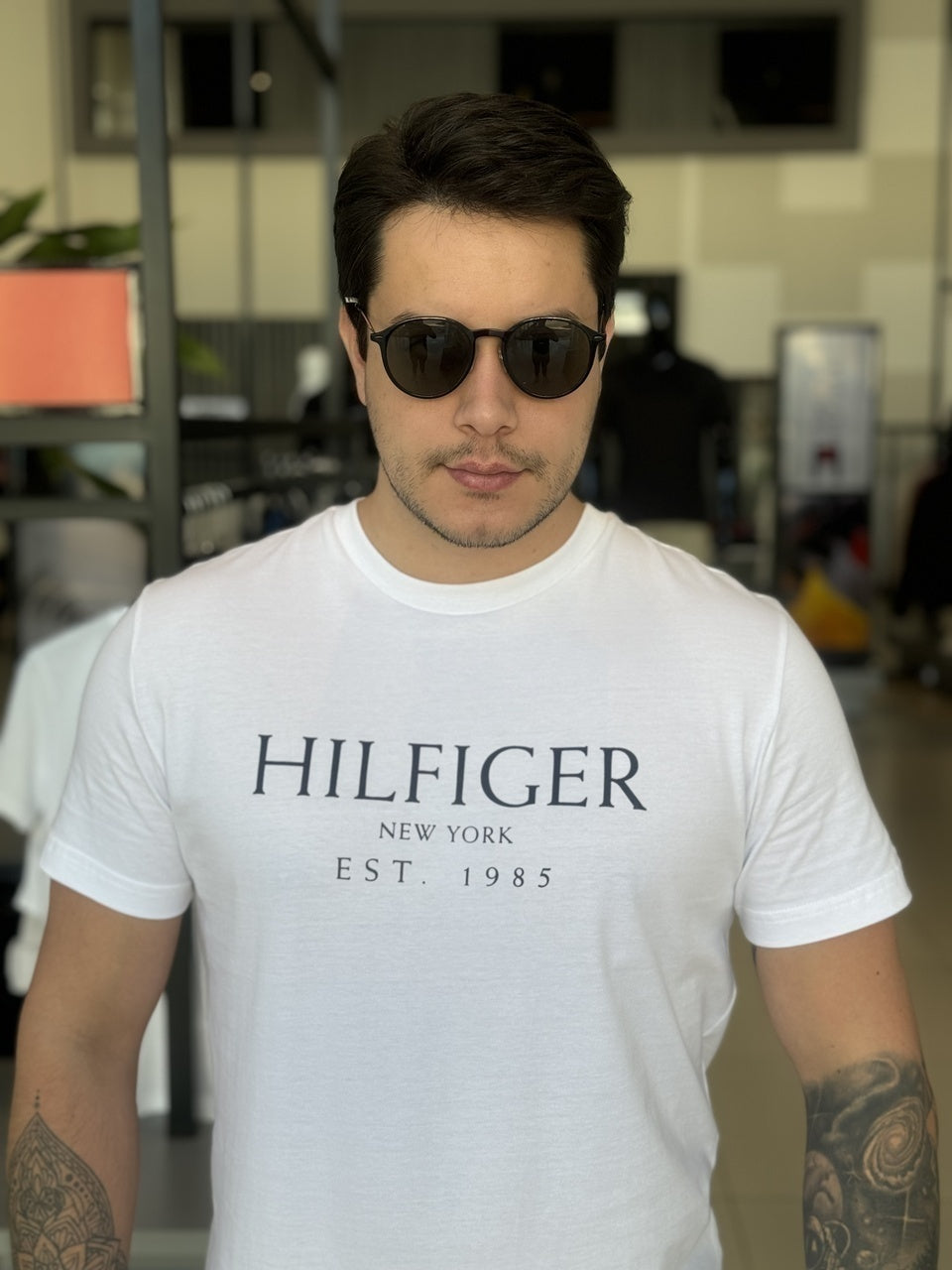 Camiseta Tommy Hilfiger Estampa Frontal Masculino