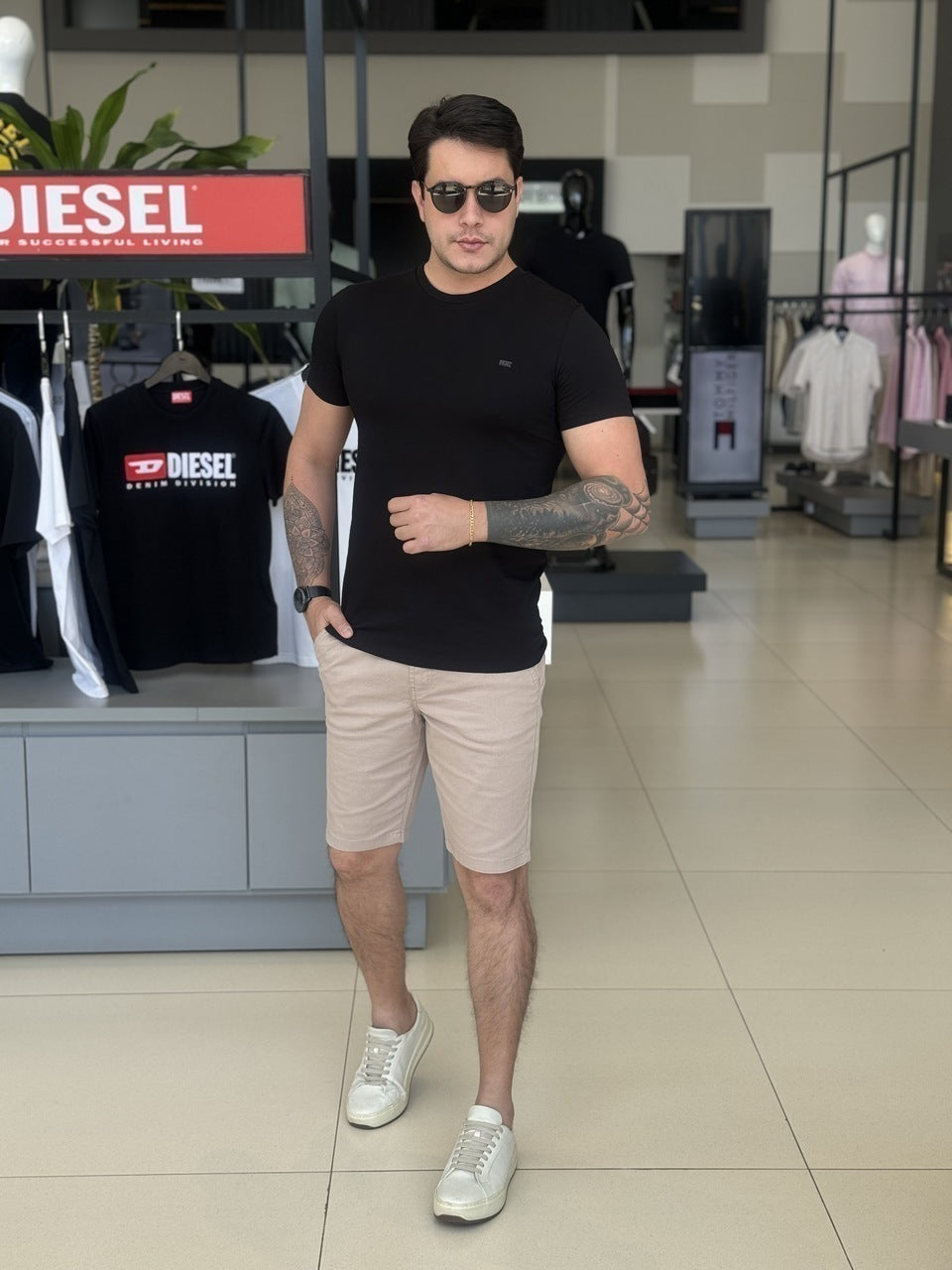 Kit Camiseta Diesel com 2 Peças Masculino Preto e Cinza Escuro