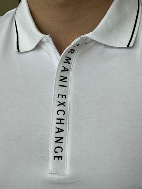 Polo Armani Exchange Friso na Gola Lettering Assinatura Emborrachado com Zíper Masculino Branco