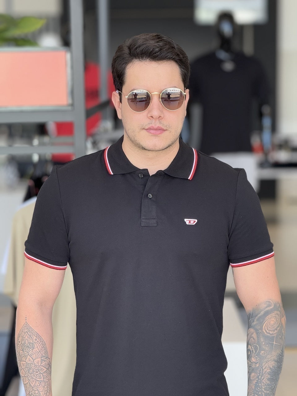 Polo Diesel T-Smith-D Frisos na Gola e Punho Logo Bordado Masculino Preto
