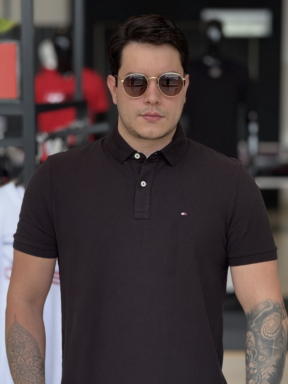 Polo Tommy Hilfiger Assinatura Bordado Masculino Preto