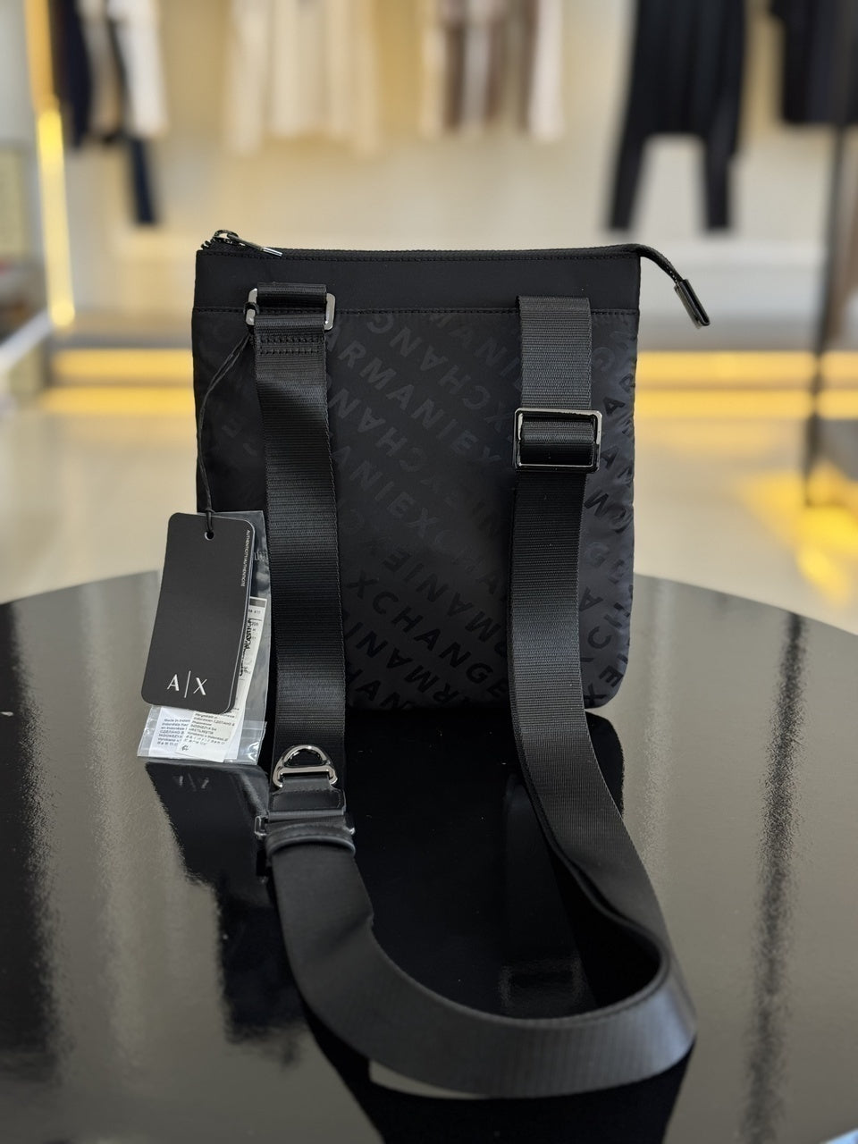 Bolsa Armani Exchange Transversal Fina Masculino