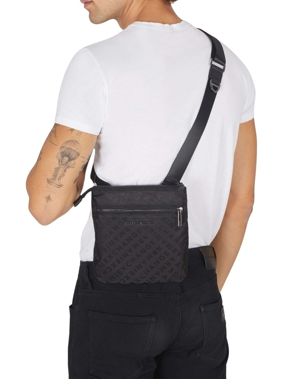 Bolsa Armani Exchange Transversal Fina Masculino